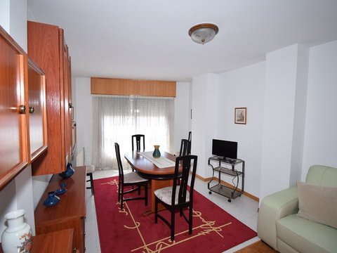 First photo of the property