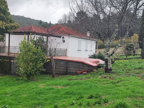 First photo of the property