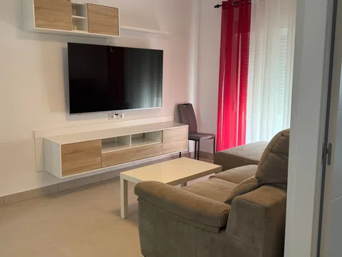 Fotografía del inmueble reportado: 1.500 €/mes — Jaén, Jaén