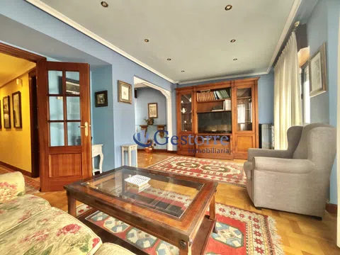 Fotografía del inmueble reportado: 1.300 €/mes — Asturias, Asturias