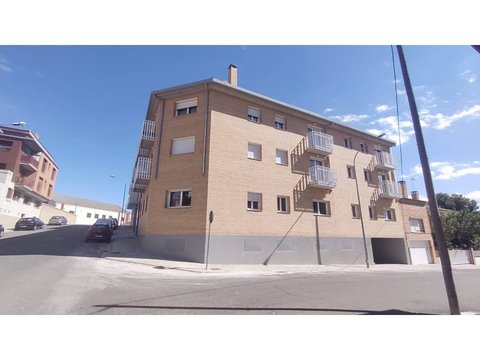First photo of the property