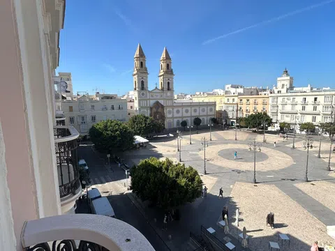 Fotografía del inmueble reportado: 1.300 €/mes — Cádiz, Cádiz