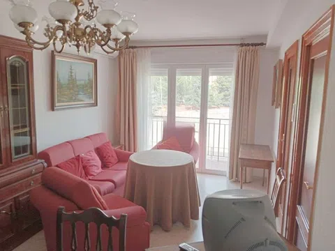 Fotografía del inmueble reportado: 900 €/mes — Granada, Granada