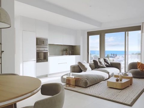 First photo of the property