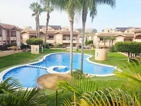 Fotografía del inmueble reportado: 900 €/mes — Alicante, Alicante