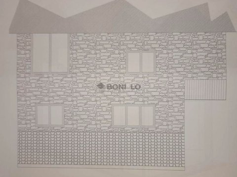 First photo of the property