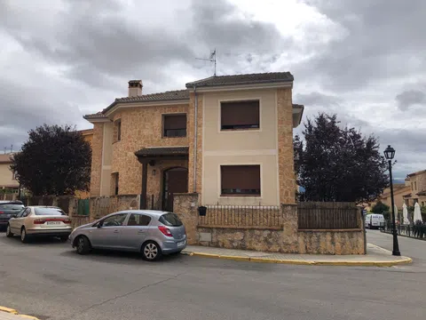 Fotografía del inmueble reportado: 2.400 €/mes — Segovia, Segovia