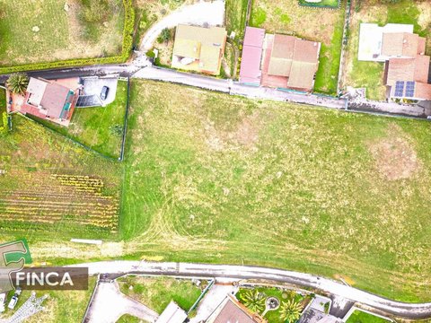 First photo of the property