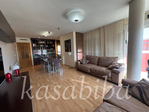 First photo of the property