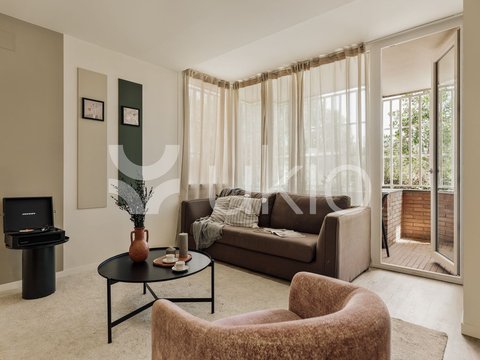First photo of the property