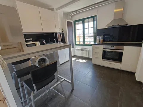 Fotografía del inmueble reportado: 800 €/mes — León, León