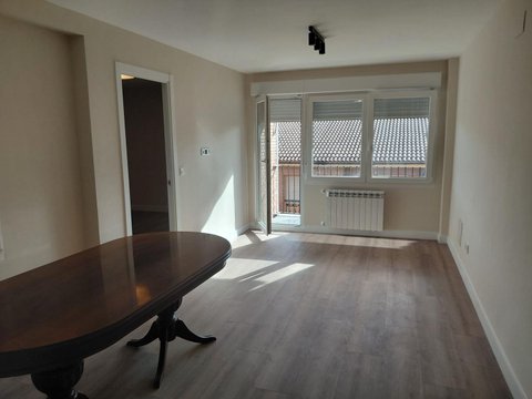 First photo of the property