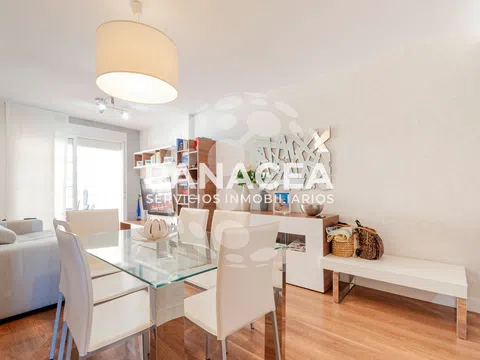 Fotografía del inmueble reportado: 650 €/mes — Almería, Almería