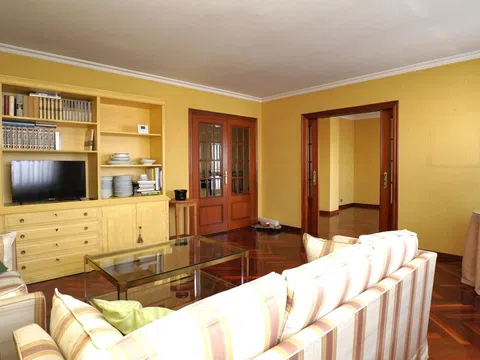 Fotografía del inmueble reportado: 950 €/mes — Lugo, Lugo
