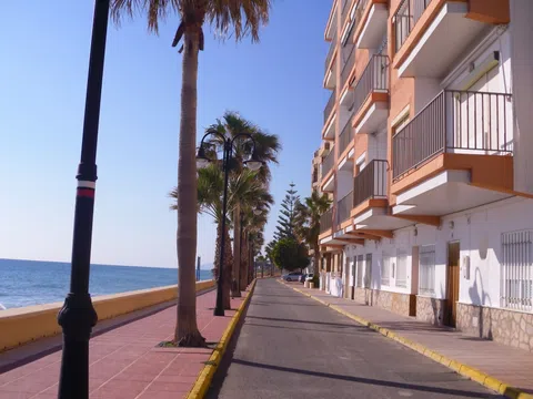 Fotografía del inmueble reportado: 380 €/mes — Almería, Almería