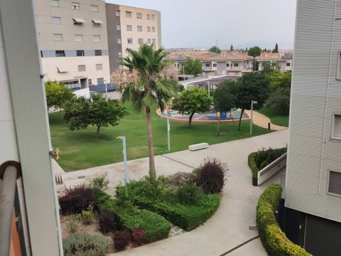 Перша фотографія об’єкта нерухомості
