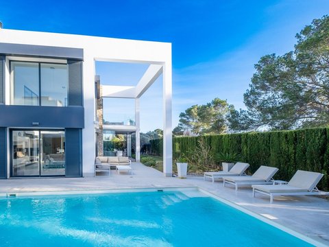 3-bedroom freehold villa in Manacor — photo 1 of 5