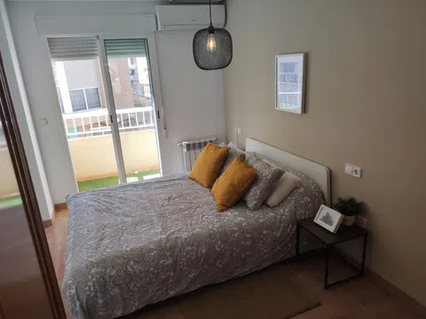 Fotografía del inmueble reportado: 880 €/mes — Alicante, Alicante