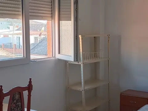 Fotografía del inmueble reportado: 900 €/mes — Granada, Granada