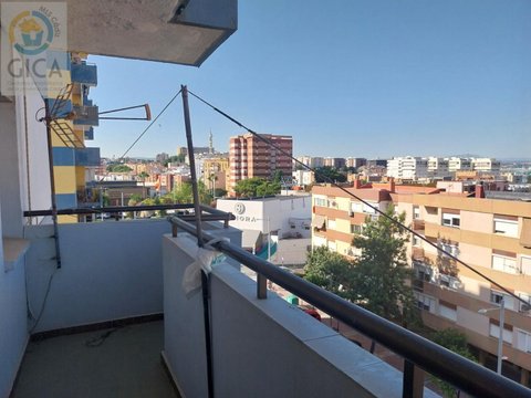 First photo of the property
