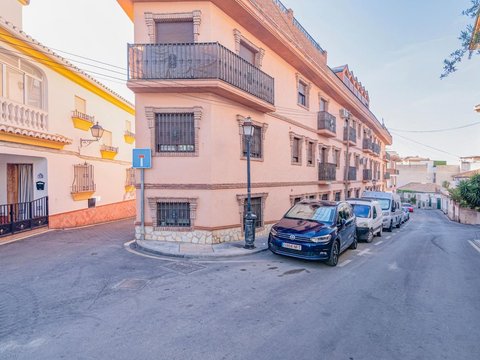 Перша фотографія об’єкта нерухомості