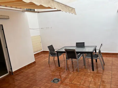 Fotografía del inmueble reportado: 800 €/mes — Sevilla, Sevilla