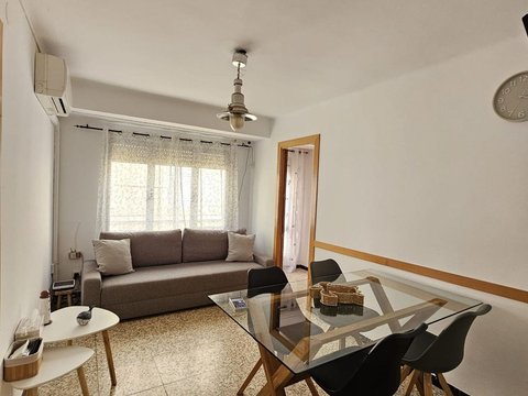First photo of the property