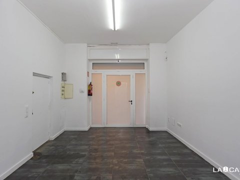 Перша фотографія об’єкта нерухомості