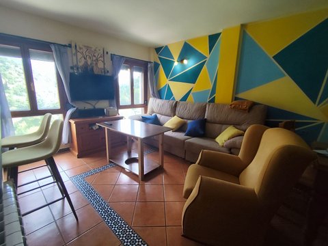 First photo of the property
