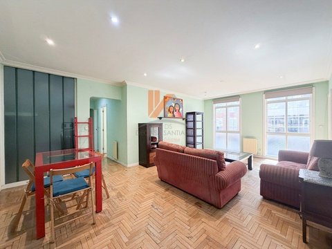 First photo of the property