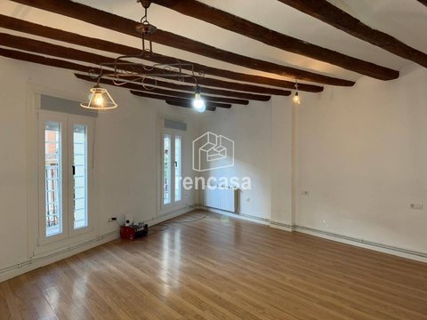 First photo of the property