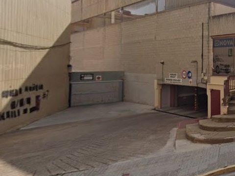 Перша фотографія об’єкта нерухомості