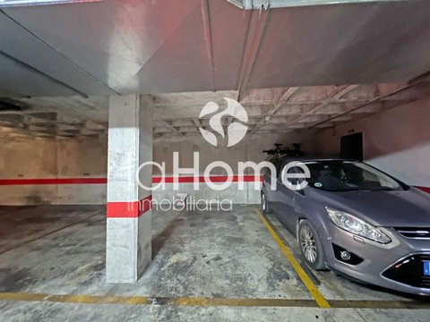 First photo of the property