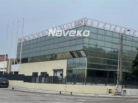 Перша фотографія об’єкта нерухомості