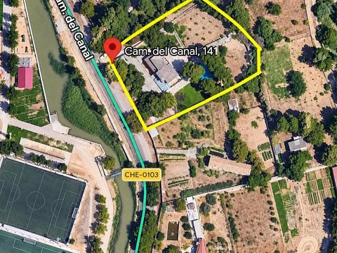 First photo of the property