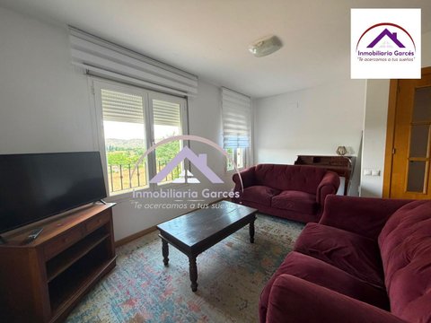 First photo of the property