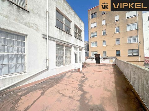 Перша фотографія об’єкта нерухомості