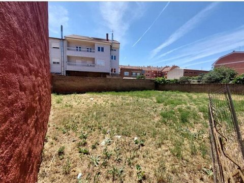 Перша фотографія об’єкта нерухомості