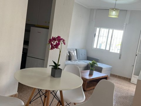 First photo of the property