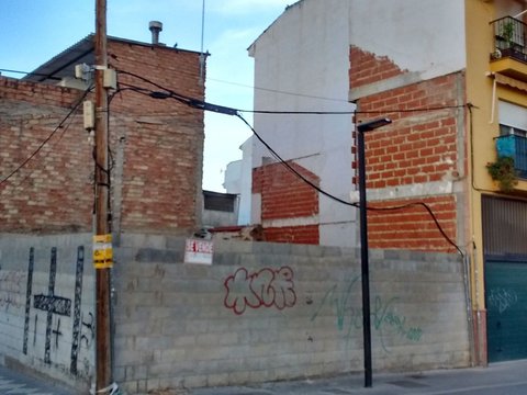 First photo of the property