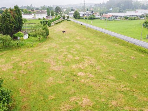 First photo of the property