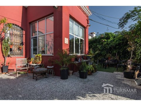 First photo of the property