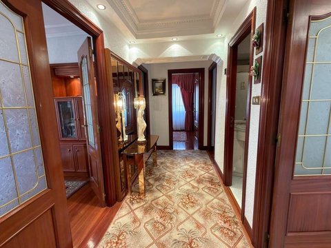 Перша фотографія об’єкта нерухомості