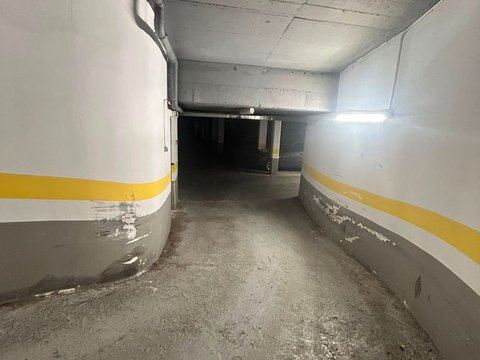 Перша фотографія об’єкта нерухомості