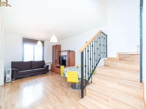 First photo of the property