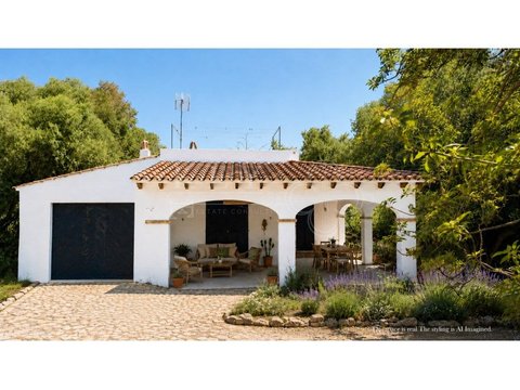 3-bedroom freehold villa in Ciutadella — photo 1 of 5