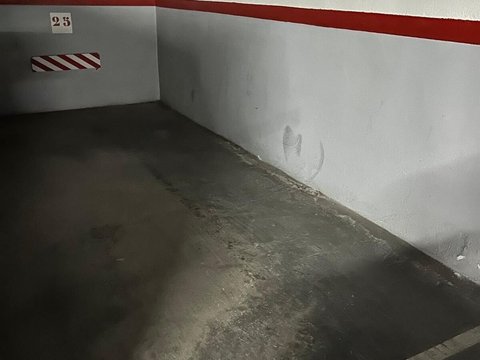 Перша фотографія об’єкта нерухомості