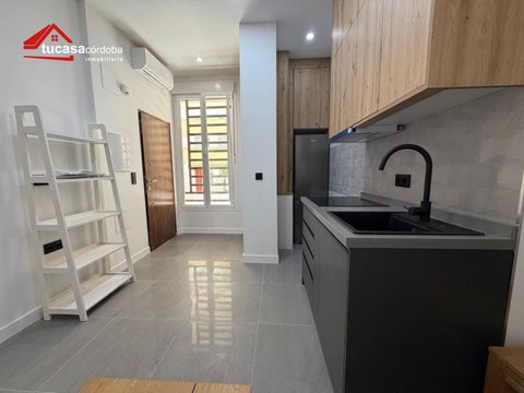 First photo of the property