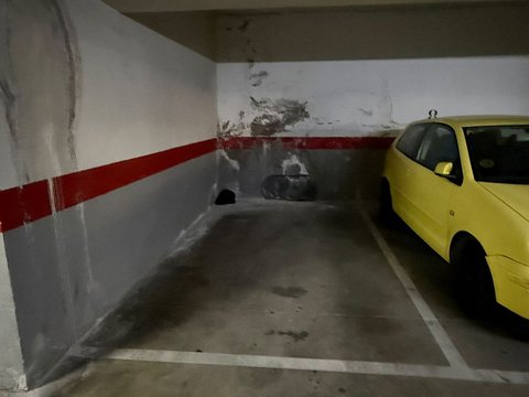 Перша фотографія об’єкта нерухомості