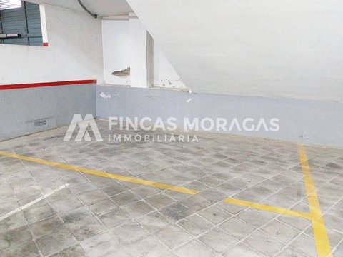 Перша фотографія об’єкта нерухомості